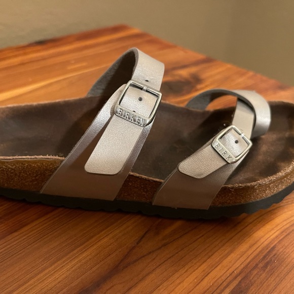 Mayari Silver Birkenstock Sandals - Picture 2 of 3